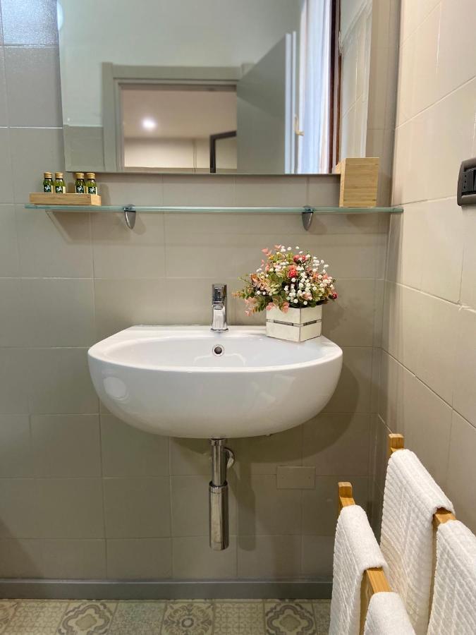 Victoria House B&B ปิซา ภายนอก รูปภาพ