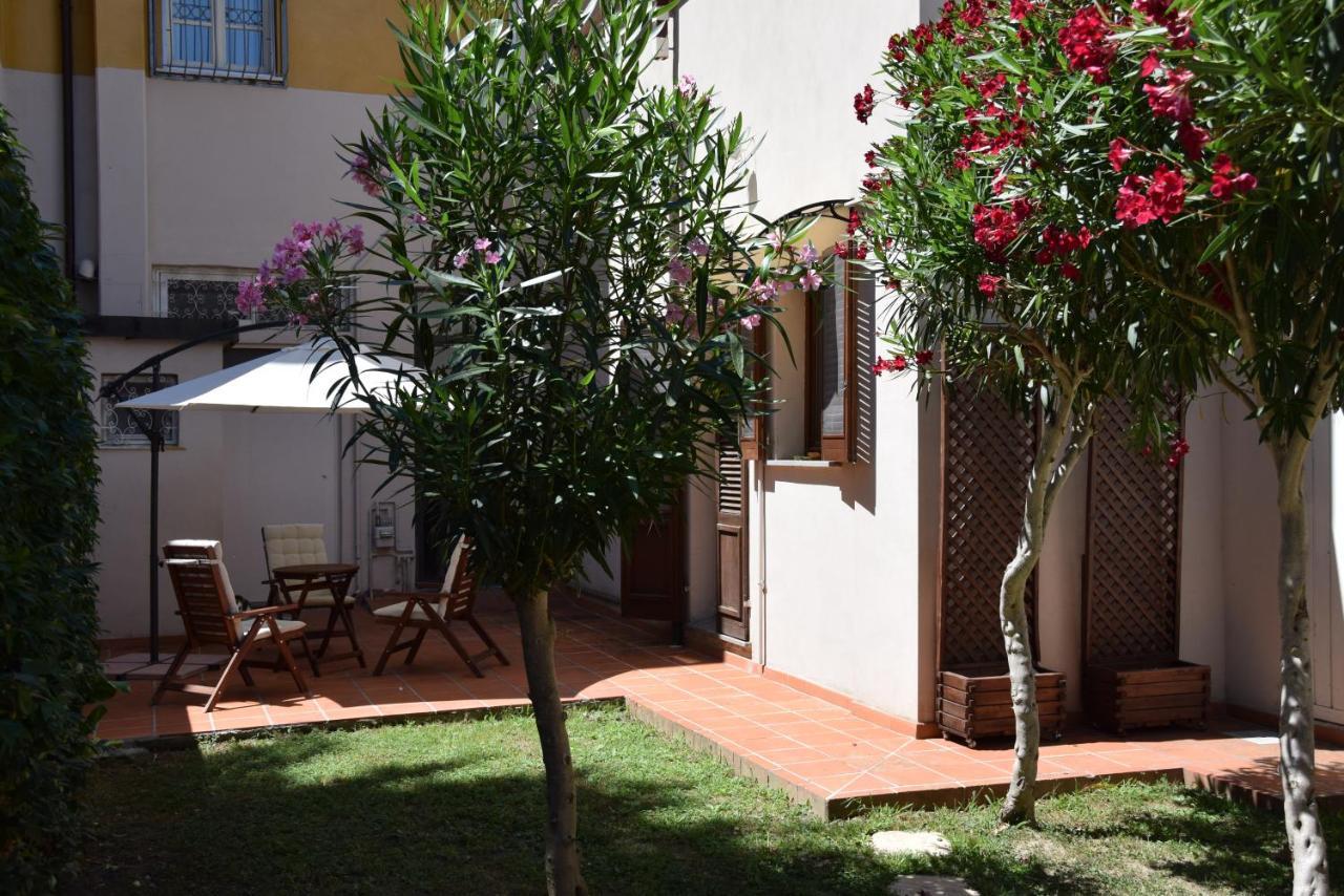 Victoria House B&B ปิซา ภายนอก รูปภาพ